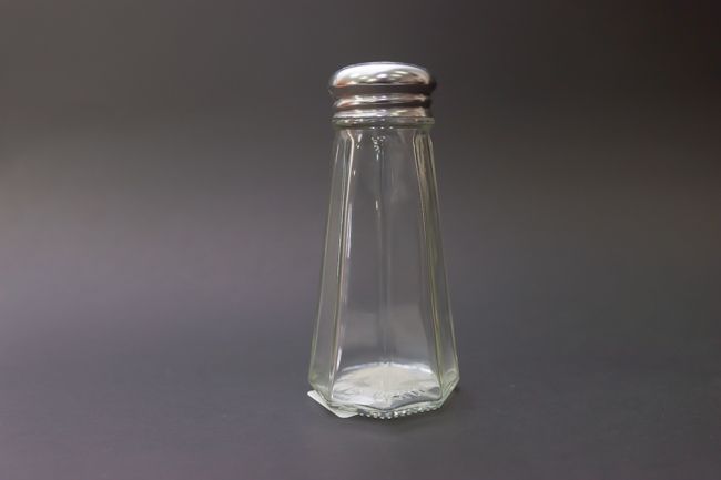 WC 3.0 oz Shaker Paneled W/Mushroo