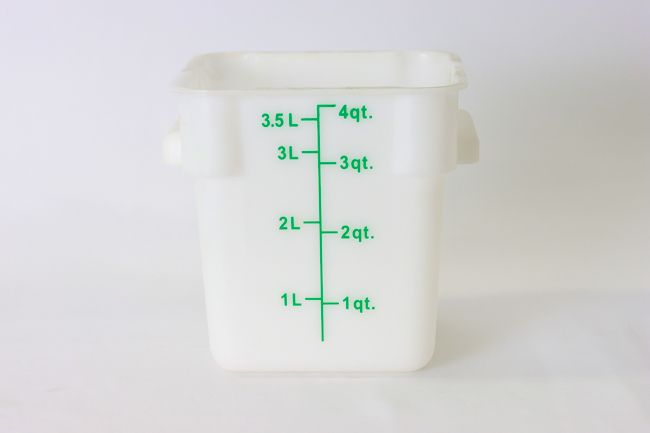 WC 4 Qt White Square Storage Container