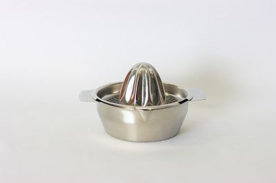 WC 5&quot; Stainless Steel Citrus Juicer