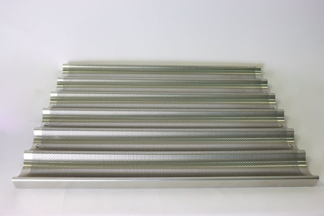 WC 6 Slot Long Alum 18X26&quot; Baguette Pan