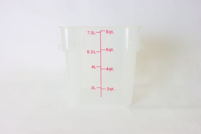 WC 8 qt Square Storage Container Clear