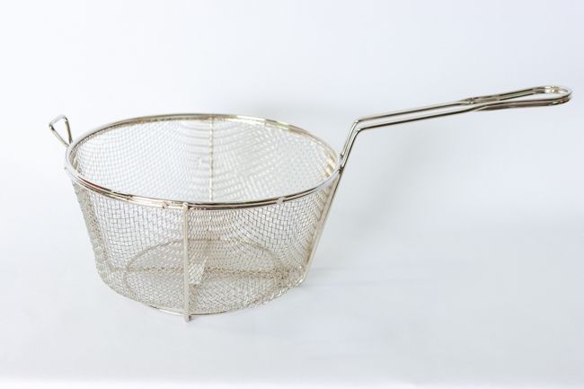 WC 9 1/2&quot; Round Wire Fry Basket
