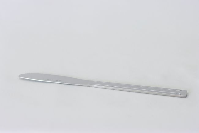 WC Dominion Dinner Knife Doz