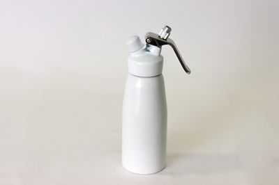 Whip Cream Dispenser 1/2 lit 10-1/2&quot;x3&quot; diam.