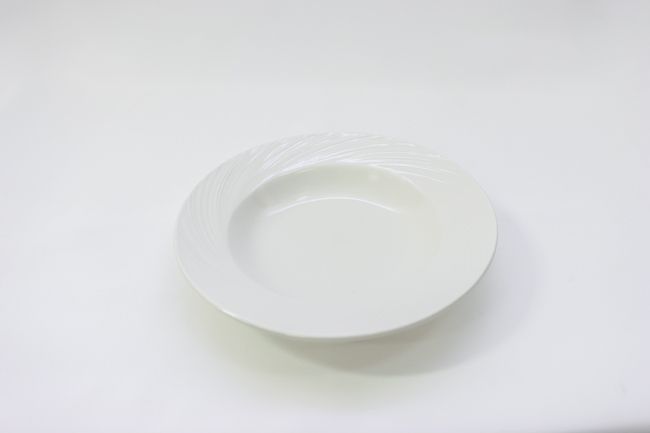 WTI Basic 13oz Rim Deep Soup/Pasta Plate