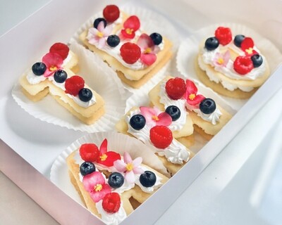 MINI BISCUITS