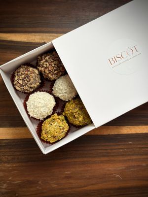 MACARONS / TRUFAS GOURMET
