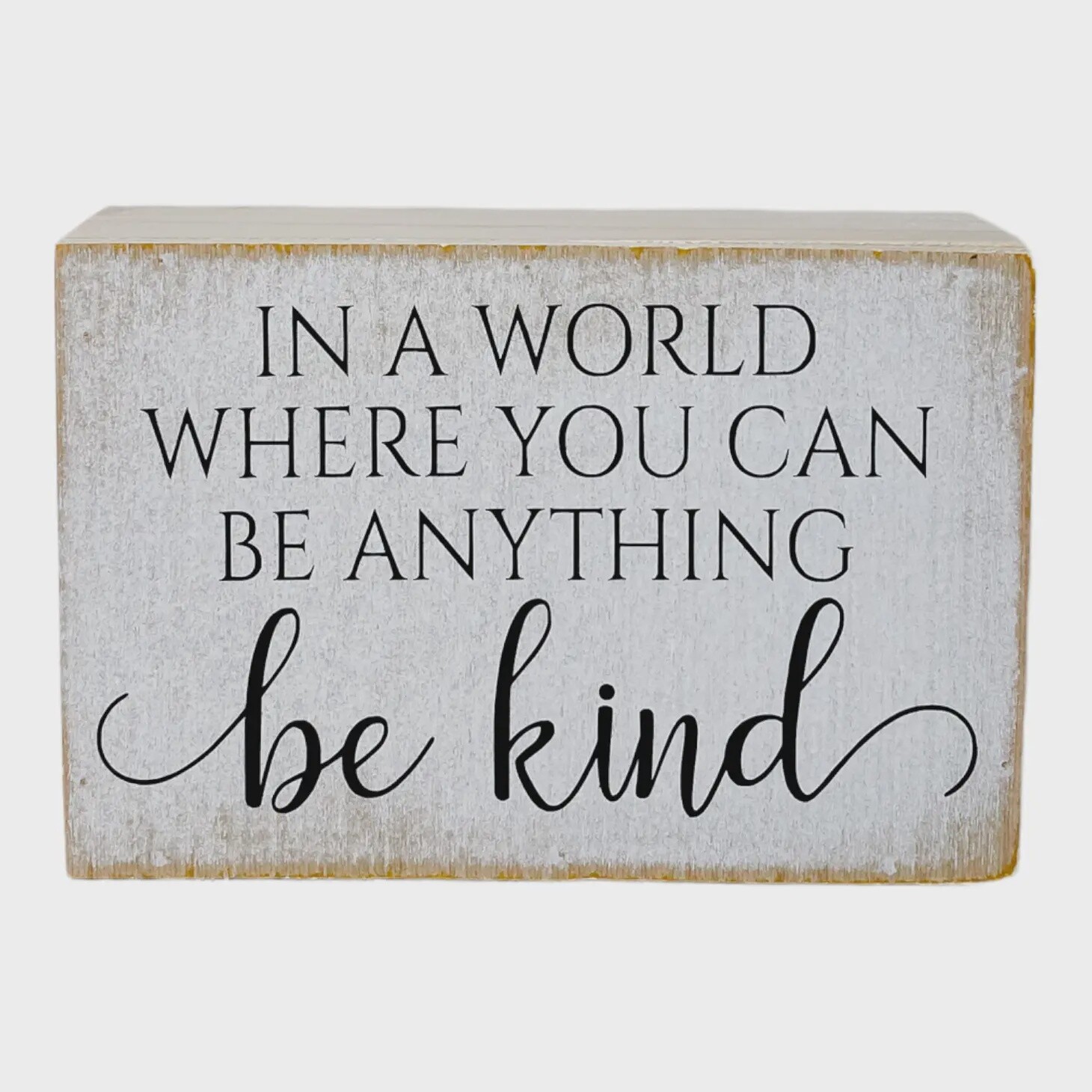 SM FARMHOUSE SIGN - BE KIND