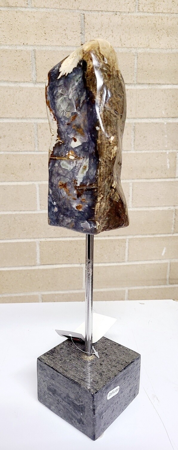 JASPER STONE ON STAND