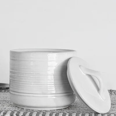 6&quot; WHITE POTTERY CANISTER W/LID