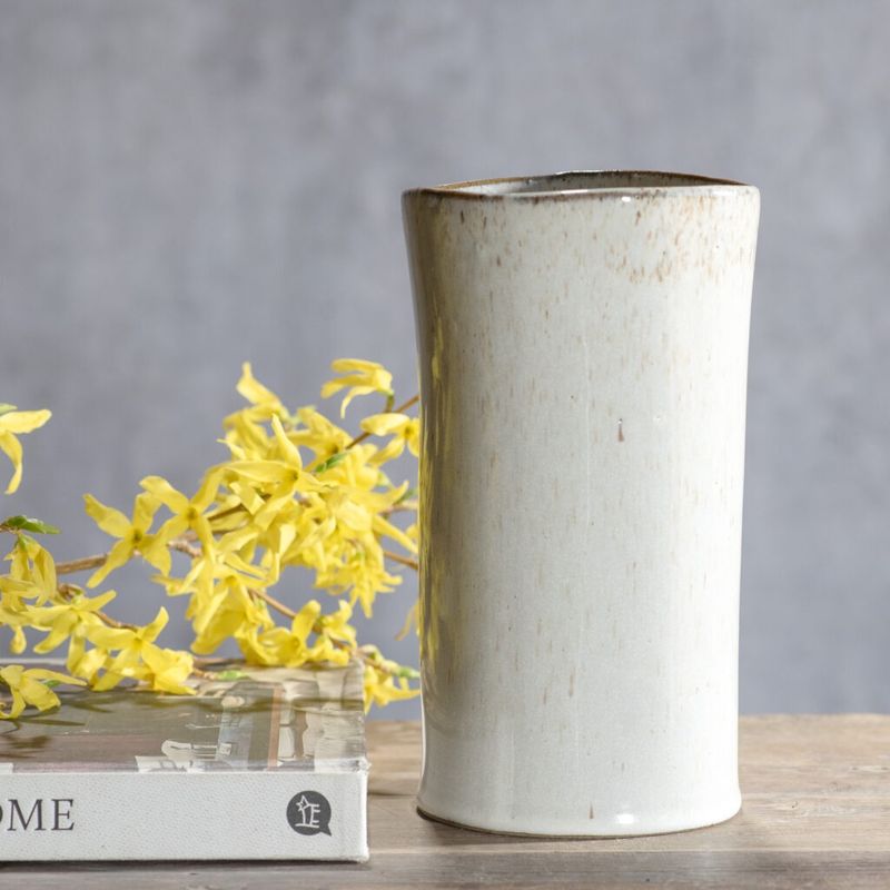 8.3&quot; WHITE SAND CERAMIC VASE
