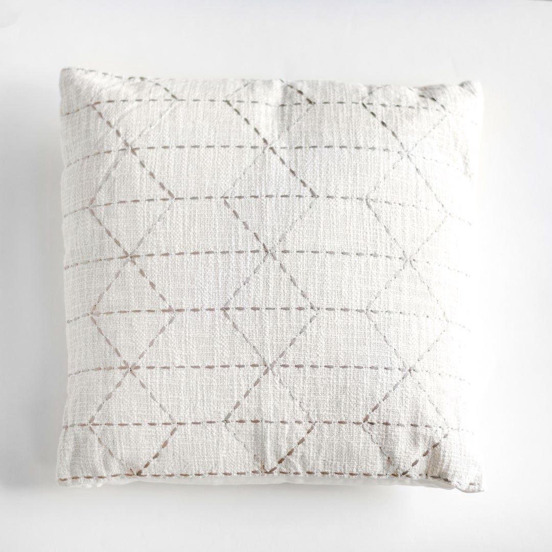 18&quot; NATURAL DIAMOND STITCH PILLOW