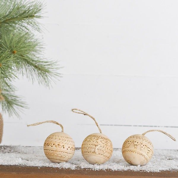 WOOD BOHO ORNAMENT