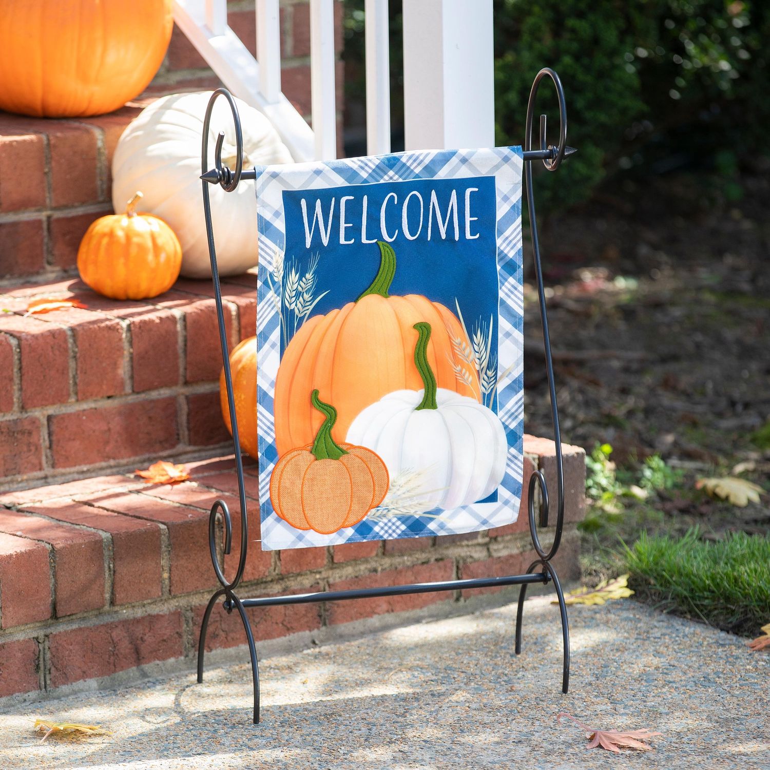 PLAID PUMPKINS GARDEN FLAG