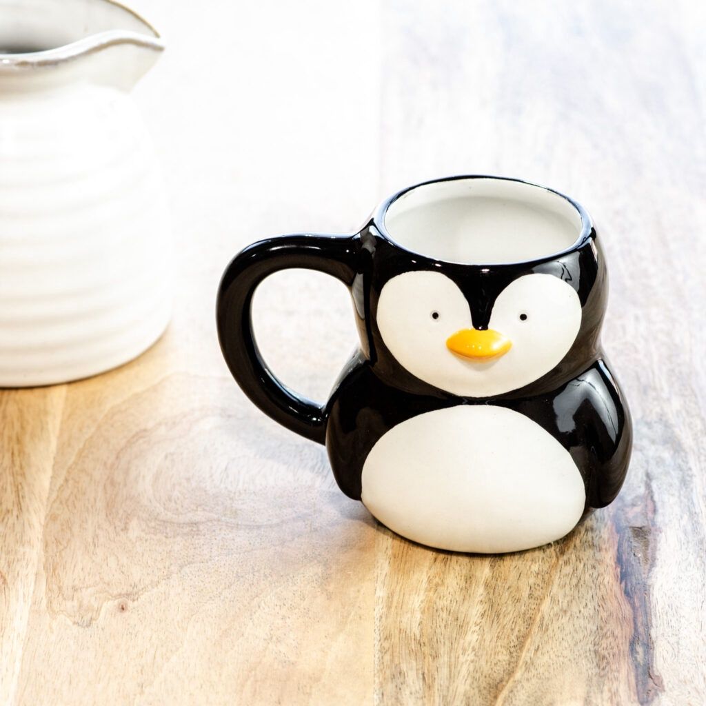 PENGUIN MUG