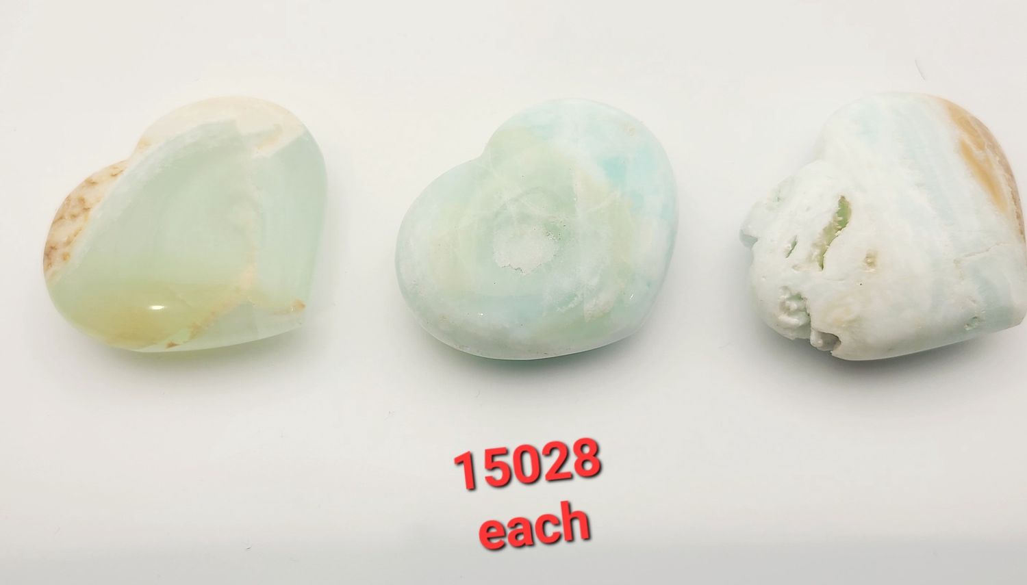 MD CARIBBEAN CALCITE HEART