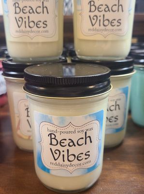 BEACH VIBES CANDLE