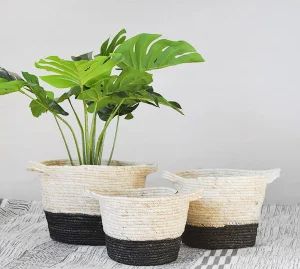 BLACK ACCENT HANDLE BASKET, Size: SM