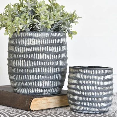 DARK GRAY WAVY PLANTER, Size: SM