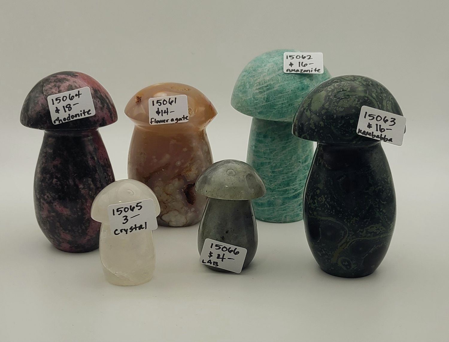 CRYSTAL MUSHROOM ASSORTED, TYPE: 15061 197 GRAM FLOWER AGATE