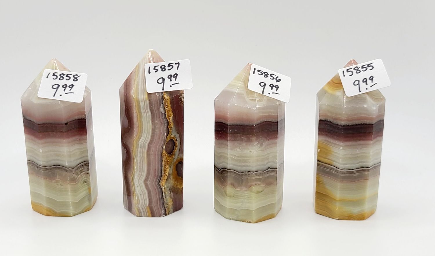 STRAWBERRY BANDED AGATE POINT, WEIGHT: 98 GRAMS