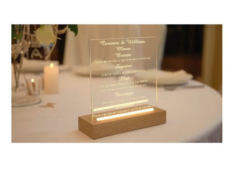 Menu & centre de table en acrylique gravé sur support rétro-éclairé