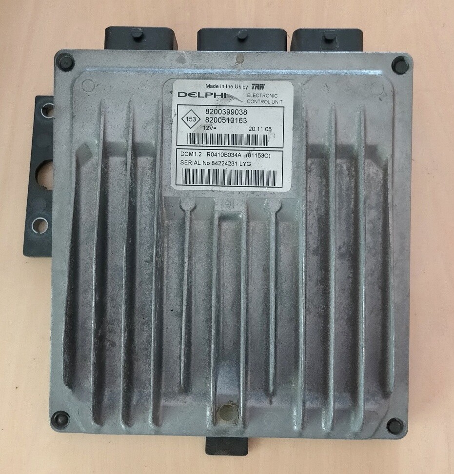 Centralina ECU 8200399038 - 8200513163 RENAULT CLIO 1.5 DCI  2006