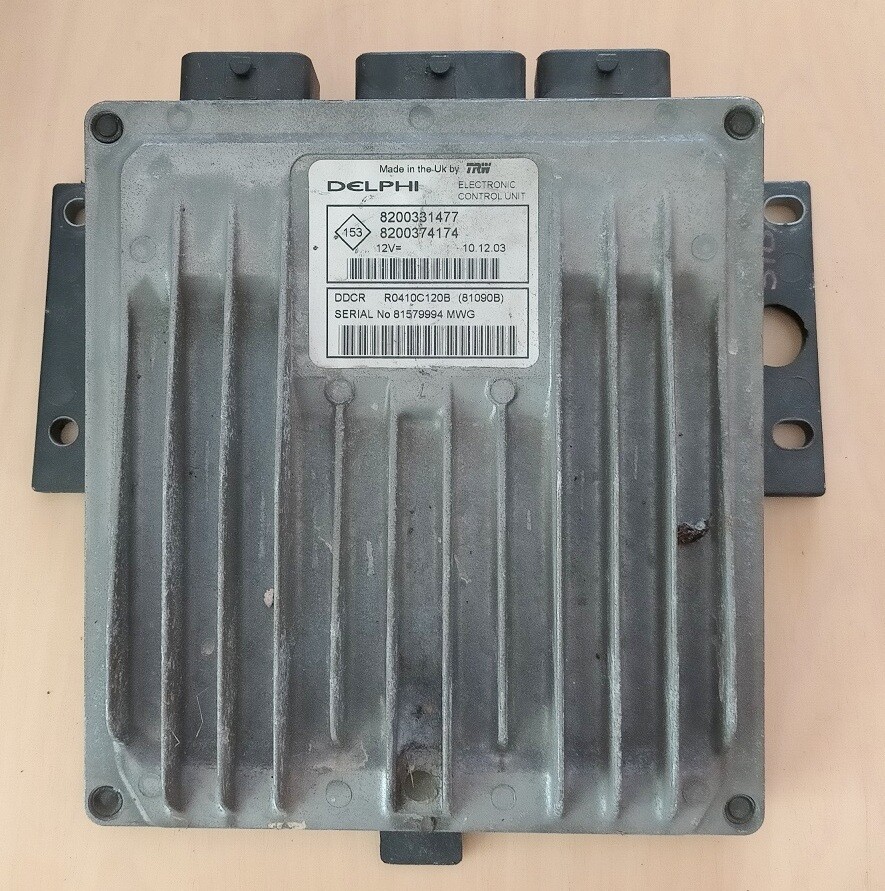 Centralina ECU 8200331477- 8200374174 RENAULT CLIO 1.5 DCI   2006