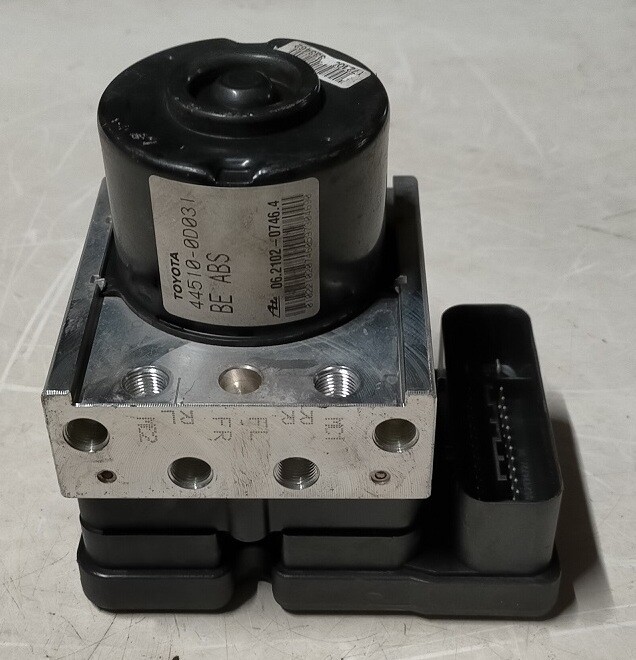 ABS 44510 0D031 TOYOTA YARIS 2006-2009