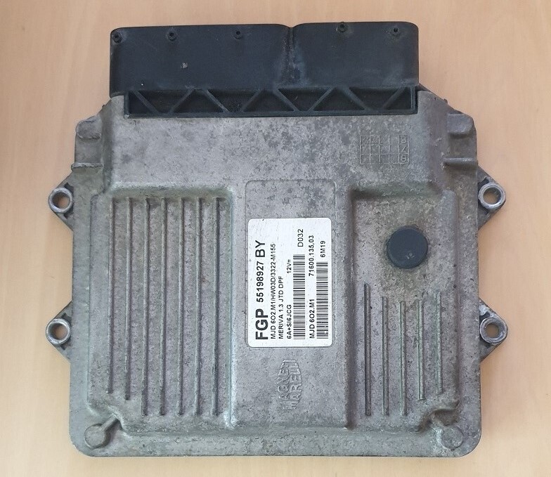 Centralina ECU 55198927 OPEL MERIVA 1.3 CDTI 2003-2010
