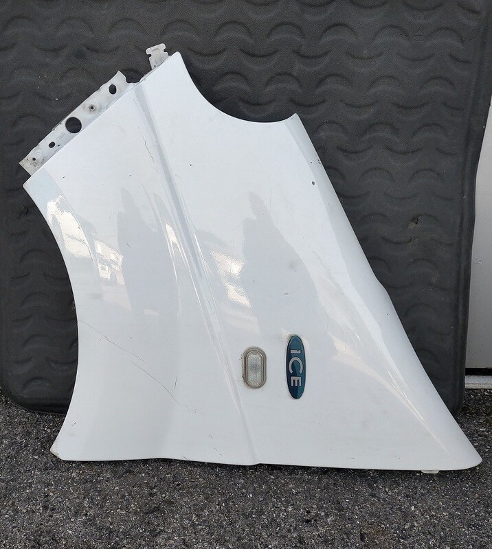 Parafango sinistro RENAULT TRAFIC 2.0 DCI 2007-2013
