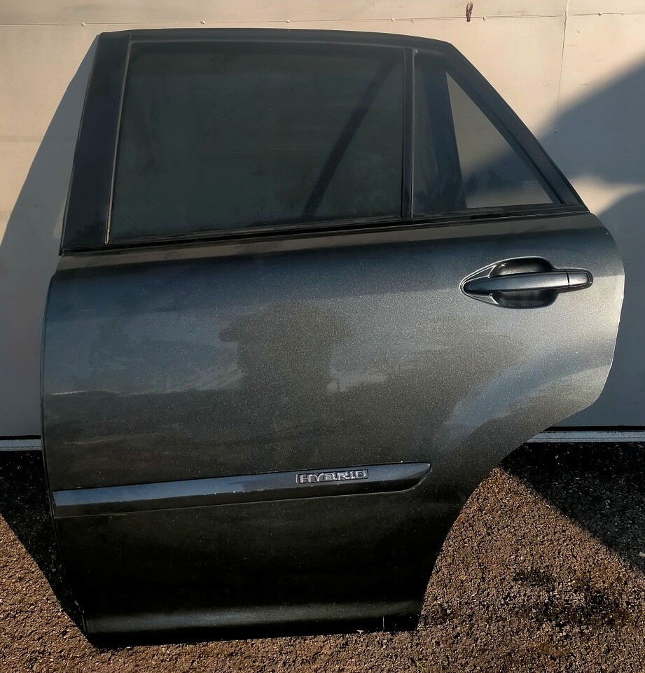 Porta posteriore sinistra LEXUS RX 400H 2003-2008