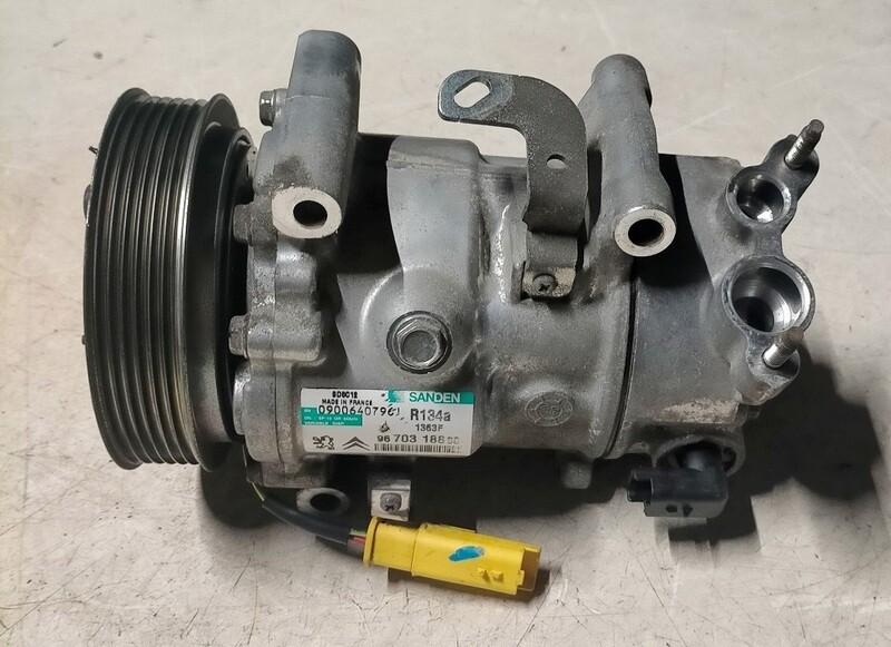Compressore A/C 9670318880 CITROEN 3 PICASSO 1.4 B/GPL  2006-2011