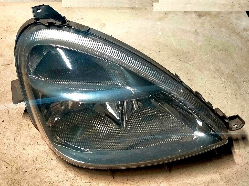 Fanale anteriore destro A1688201861 MERCEDES CLASSE A W168 1997-2004