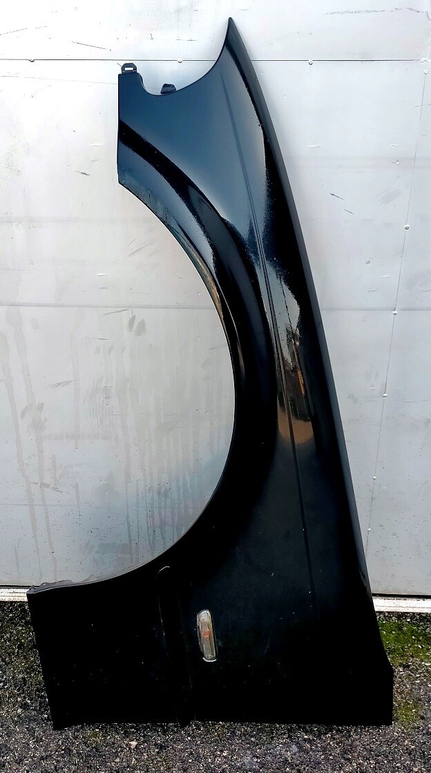 Parafango anteriore sinistro BMW 320 Coupè  E46 2000-2005