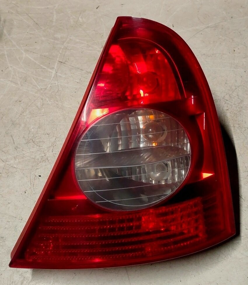 Fanale posteriore destro 8200071413 RENAULT CLIO  2001-2006