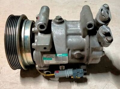 Compressore A/C  8200953359 RENAULT KANGOO 1.5 DCI   2008-2013
