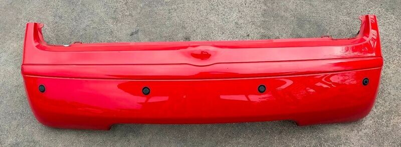Paraurti posteriore NISSAN MICRA III 2005-2010 con sensori parcheggio