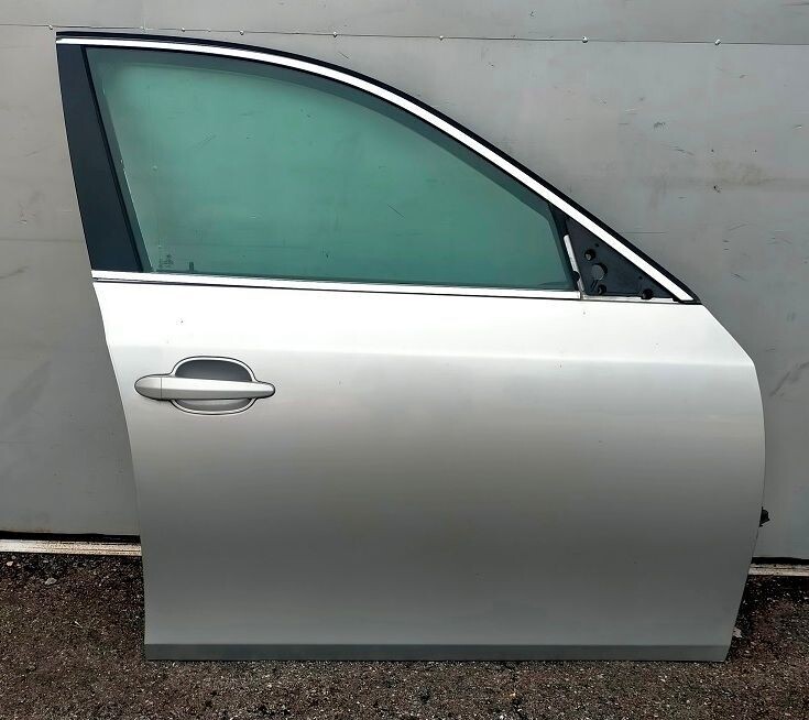 Portiera anteriore destra BMW 530 E60/61   2003-2007