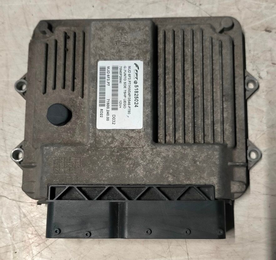 Centralina ECU 51825024 -MJD6F3.P7 FIAT GRANDE PUNTO 1.3 MJT 2009-2013