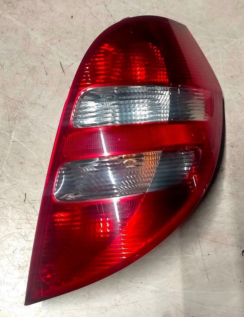 Fanale posteriore destro A1698200464 MERCEDES CLASSE A W169  2004-2010