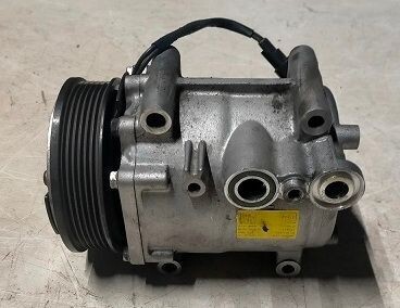 Compressore A/C  8V5119D629DF   FORD FIESTA 1.4 Tdci  2008-2013