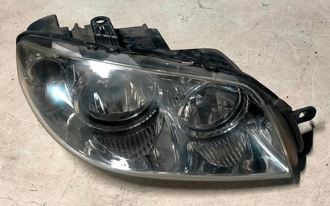 Fanale anteriore destro 51760025 FIAT PUNTO 2004-2009- Spinotto giallo