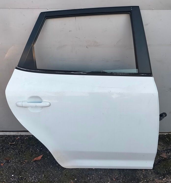 Porta posteriore destra KIA CEED S.W 2006-2012