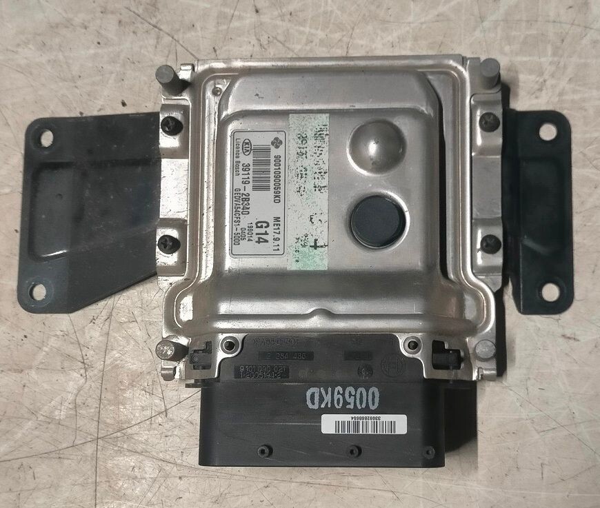 Centralina Ecu 39119-2B340 -ME19.9.11 KIA CEED  1.4 Benzina 2007-2012