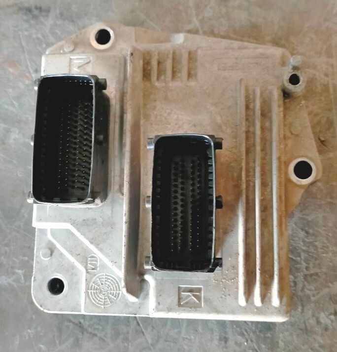 Centralina ECU 28023583-MT35E 2.4  OPEL ZAFIRA B 1.6 Metano 2006-2011