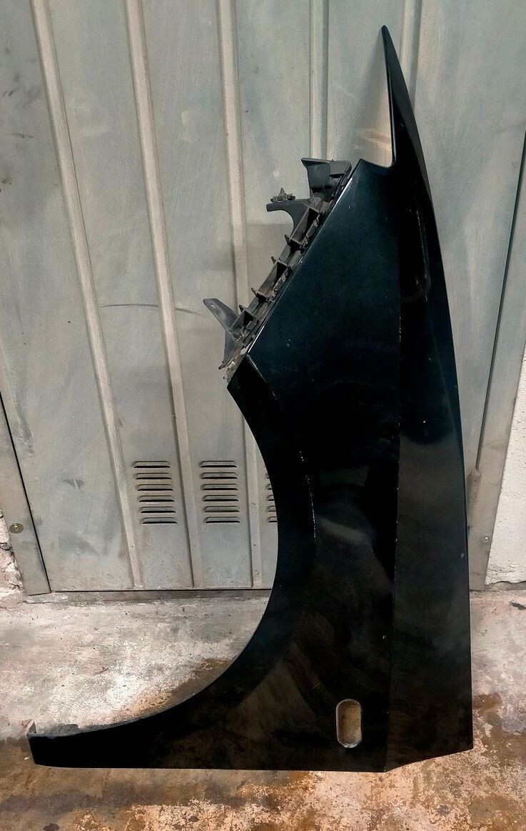 Parafango anteriore sinistro SEAT IBIZA 6J 51.2 TDI 2008-2012