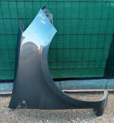 Parafango anteriore destro 8200256118 RENAULT CLIO 2006-2010