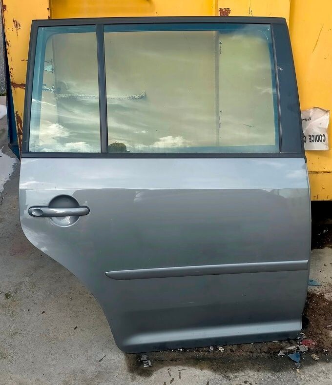 Porta posteriore destro VOLKSWAGEN TOURAN 2004-2010