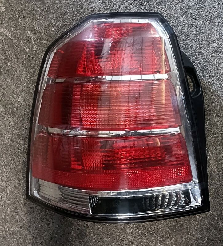 Fanale posteriore sinistro 24451841 OPEL ZAFIRA B 2006-2011